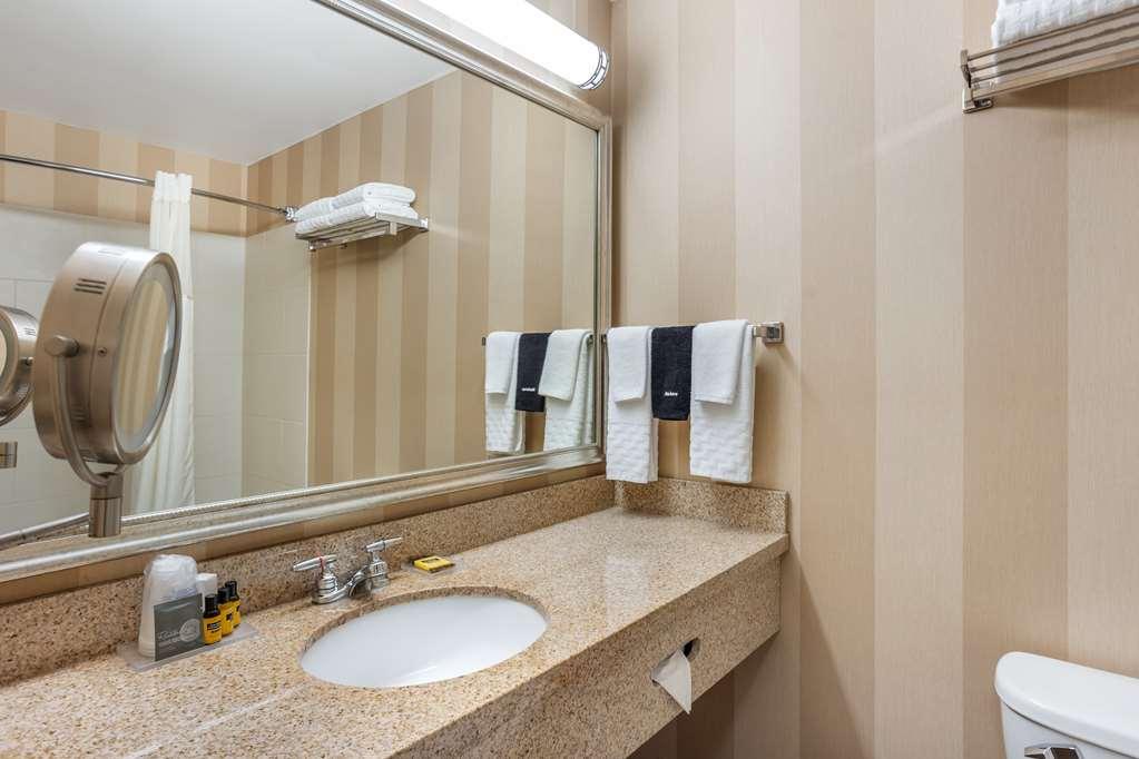 Best Western Plus University Park Inn & Suites State College Habitación foto