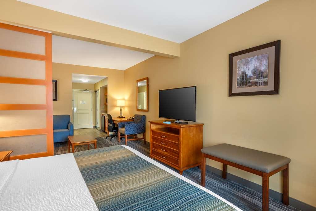 Best Western Plus University Park Inn & Suites State College Habitación foto