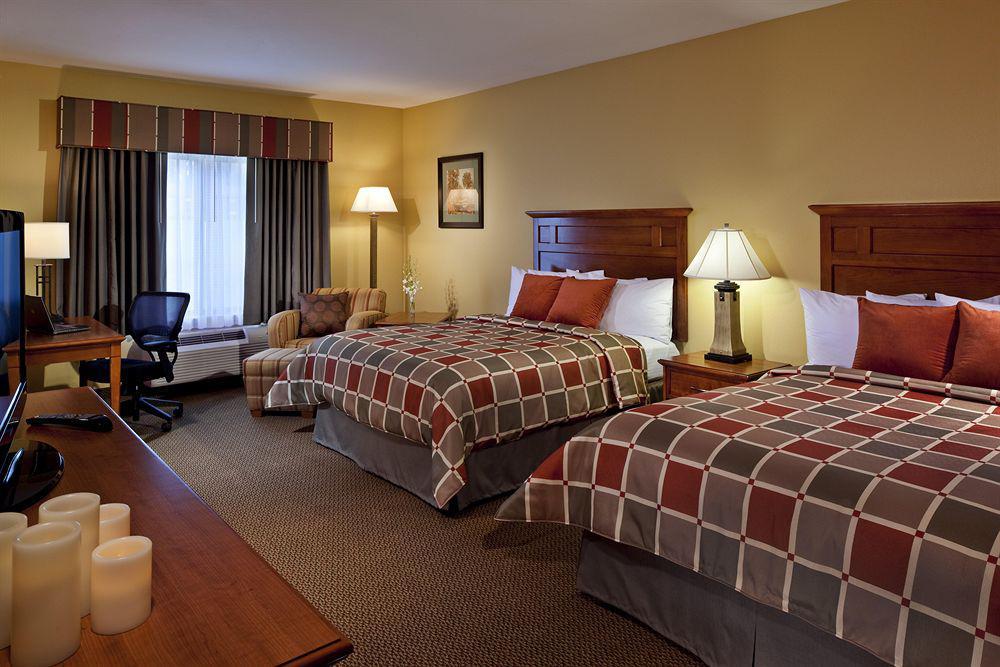 Best Western Plus University Park Inn & Suites State College Exterior foto